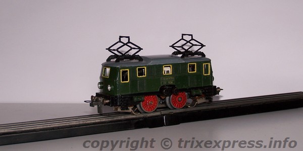 Die Trix Express 20/52 E-Lok in grüner Farbgebung Vorkrieg