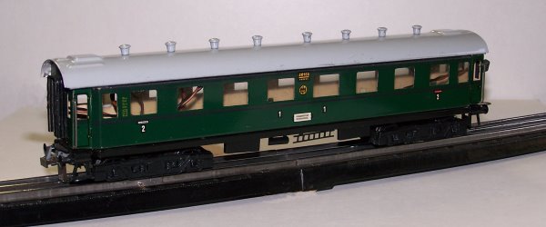 Der I. und II. Klassewagen der Reichsbahn Modellschnellzugwagenserie von Trix Express