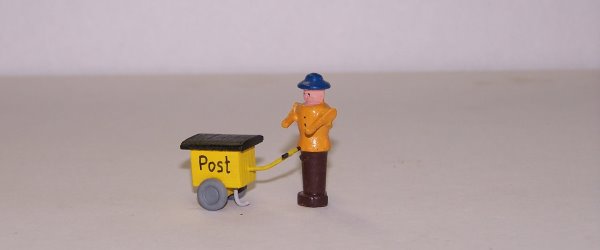 Postmann mit Postkarre passend zum Trix Express